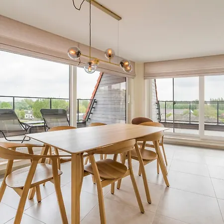 Renewed Comfort Duplex W 2 Terraces Nearby Marina